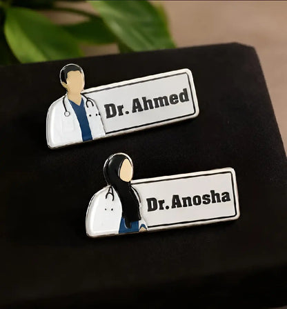 Customized Acrylic Doctor Name Badge Pin | Personalized Medical Brooch for Doctors & Nurses | Name Badge